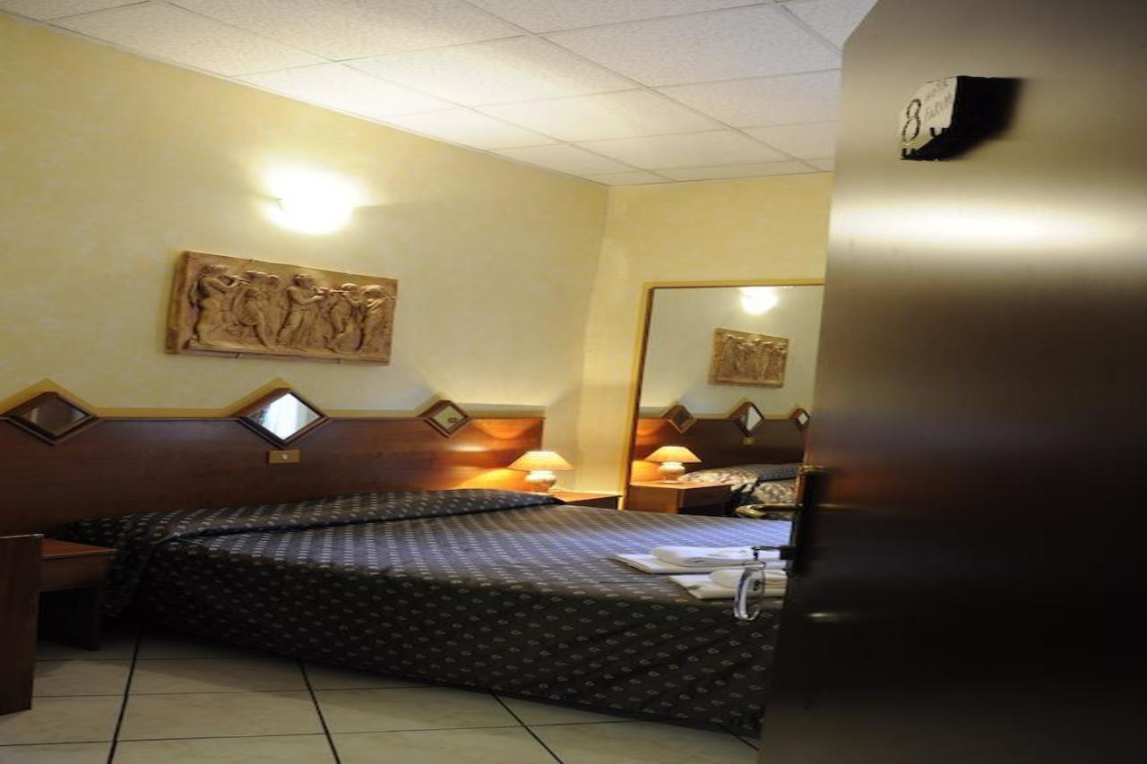 Hotel Farini Rome Extérieur photo