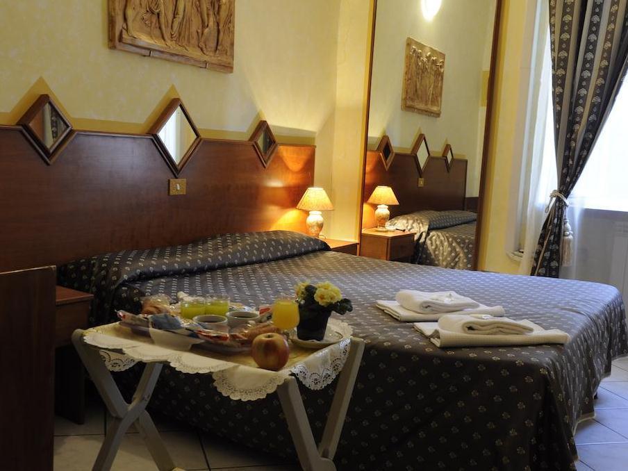 Hotel Farini Rome Extérieur photo